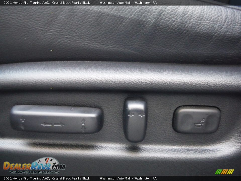 2021 Honda Pilot Touring AWD Crystal Black Pearl / Black Photo #19
