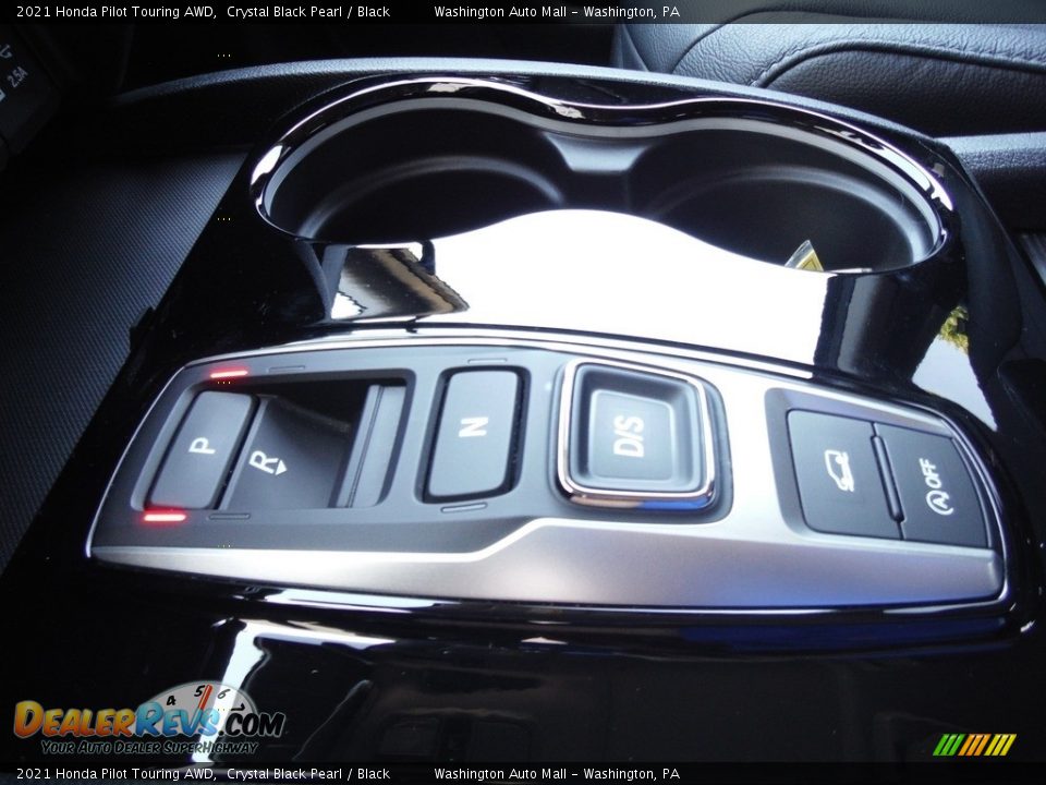 2021 Honda Pilot Touring AWD Crystal Black Pearl / Black Photo #20