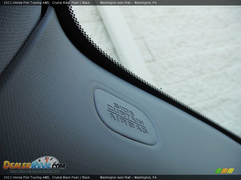 2021 Honda Pilot Touring AWD Crystal Black Pearl / Black Photo #30