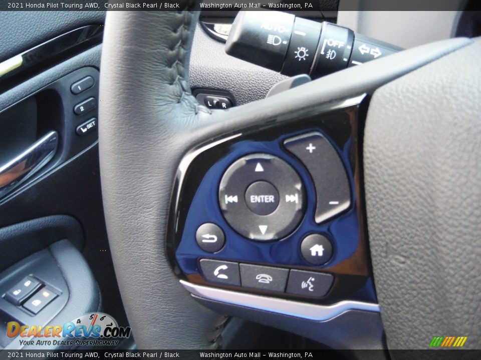 2021 Honda Pilot Touring AWD Crystal Black Pearl / Black Photo #31