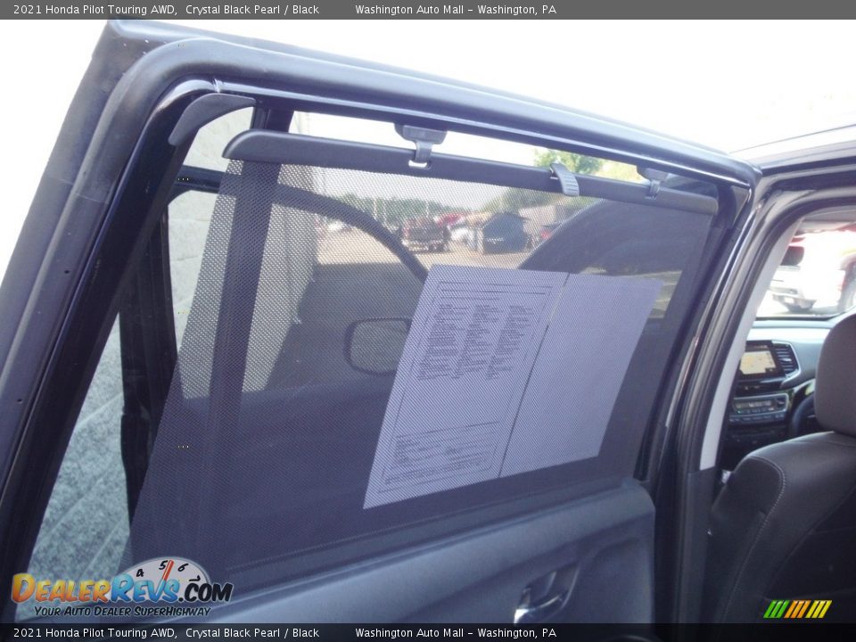 2021 Honda Pilot Touring AWD Crystal Black Pearl / Black Photo #34