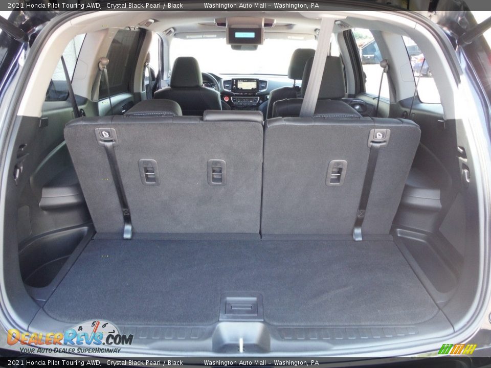 2021 Honda Pilot Touring AWD Crystal Black Pearl / Black Photo #36
