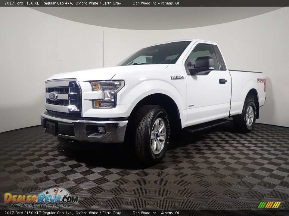 Oxford White 2017 Ford F150 XLT Regular Cab 4x4 Photo #8