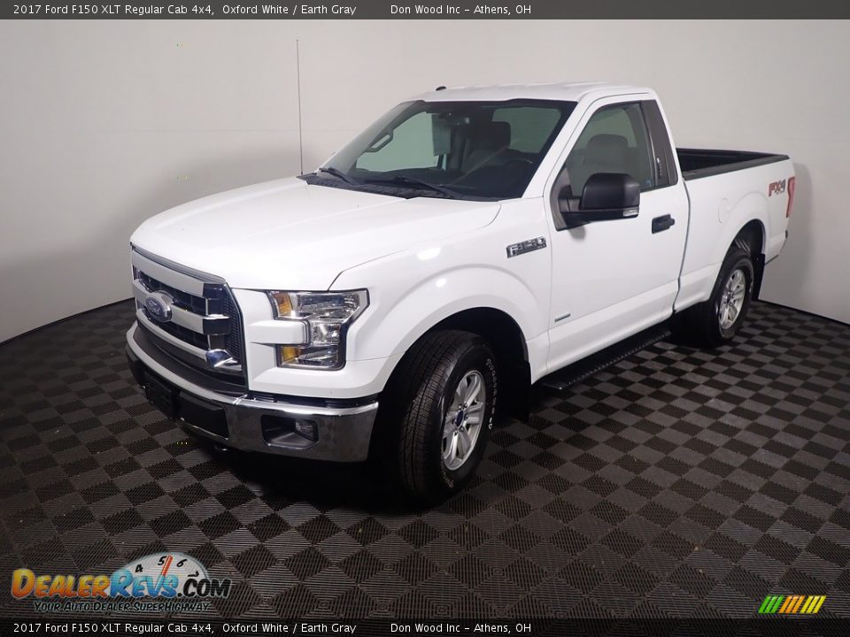 Oxford White 2017 Ford F150 XLT Regular Cab 4x4 Photo #9