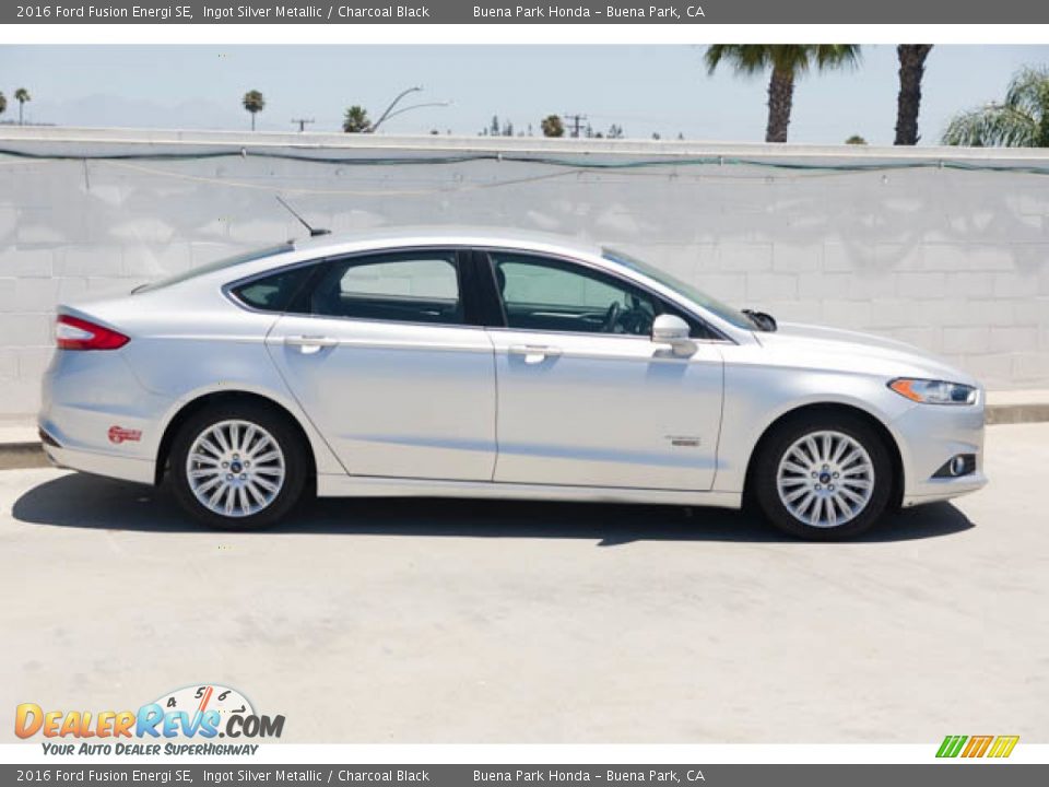 Ingot Silver Metallic 2016 Ford Fusion Energi SE Photo #12