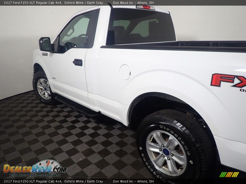 2017 Ford F150 XLT Regular Cab 4x4 Oxford White / Earth Gray Photo #18