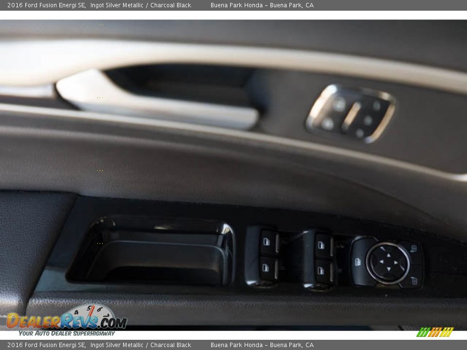 2016 Ford Fusion Energi SE Ingot Silver Metallic / Charcoal Black Photo #26