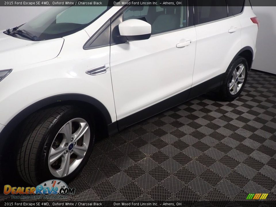 2015 Ford Escape SE 4WD Oxford White / Charcoal Black Photo #10