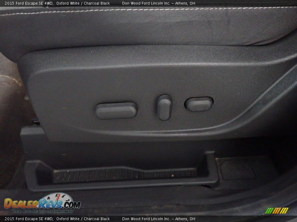 2015 Ford Escape SE 4WD Oxford White / Charcoal Black Photo #24
