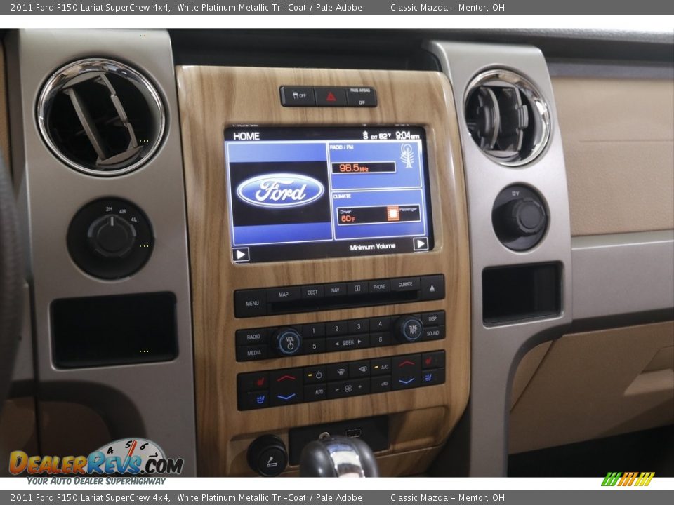 2011 Ford F150 Lariat SuperCrew 4x4 White Platinum Metallic Tri-Coat / Pale Adobe Photo #10