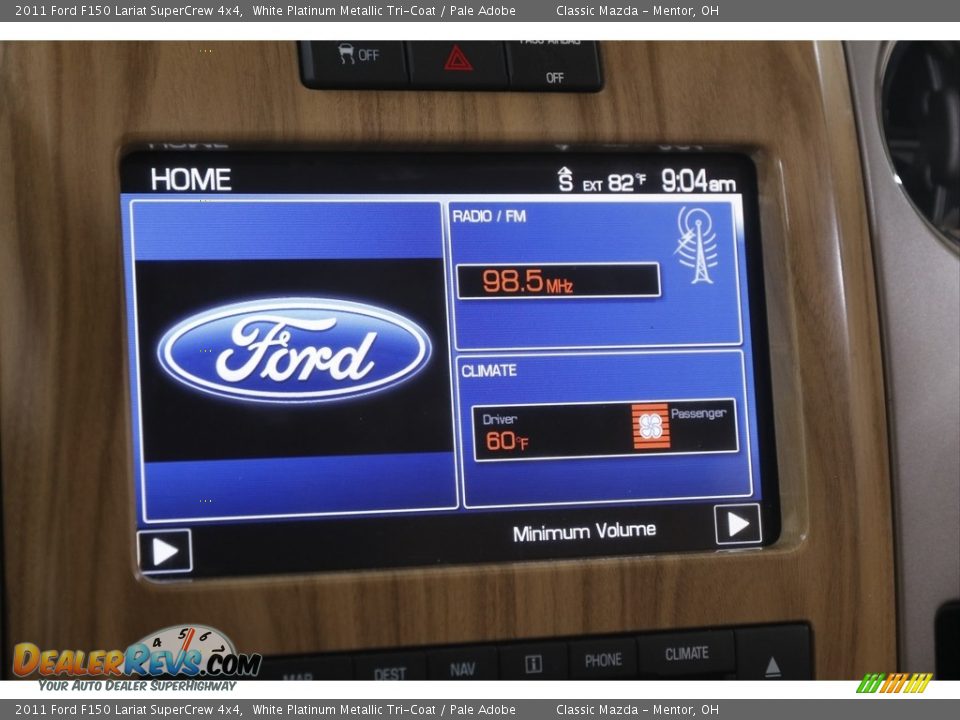 2011 Ford F150 Lariat SuperCrew 4x4 White Platinum Metallic Tri-Coat / Pale Adobe Photo #11