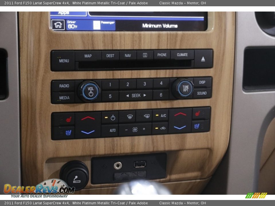2011 Ford F150 Lariat SuperCrew 4x4 White Platinum Metallic Tri-Coat / Pale Adobe Photo #15