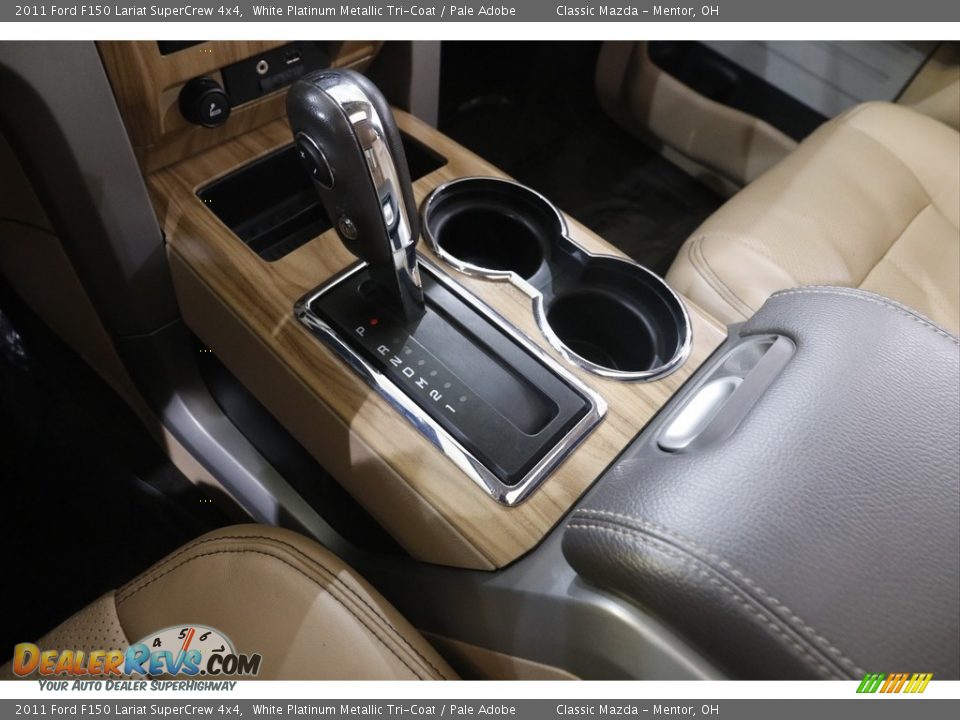 2011 Ford F150 Lariat SuperCrew 4x4 White Platinum Metallic Tri-Coat / Pale Adobe Photo #16