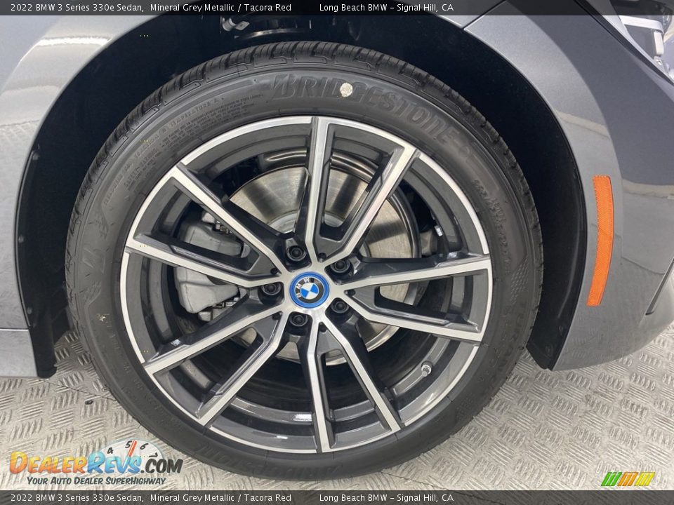 2022 BMW 3 Series 330e Sedan Mineral Grey Metallic / Tacora Red Photo #3
