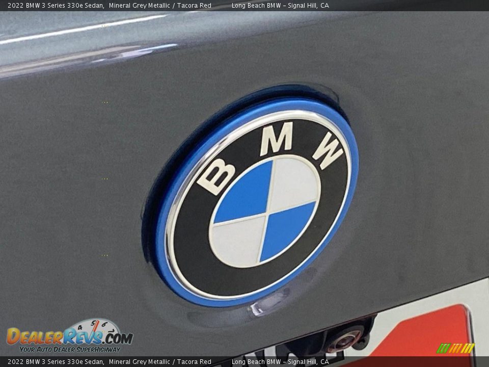 2022 BMW 3 Series 330e Sedan Mineral Grey Metallic / Tacora Red Photo #7