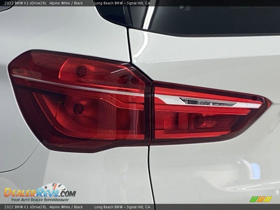 2022 BMW X1 sDrive28i Alpine White / Black Photo #6