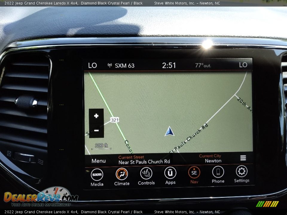 Navigation of 2022 Jeep Grand Cherokee Laredo X 4x4 Photo #24