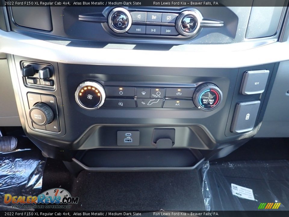 2022 Ford F150 XL Regular Cab 4x4 Atlas Blue Metallic / Medium Dark Slate Photo #18