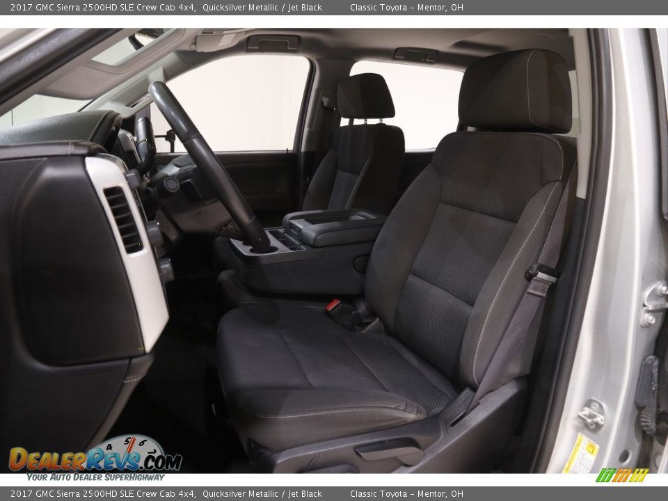 Front Seat of 2017 GMC Sierra 2500HD SLE Crew Cab 4x4 Photo #5