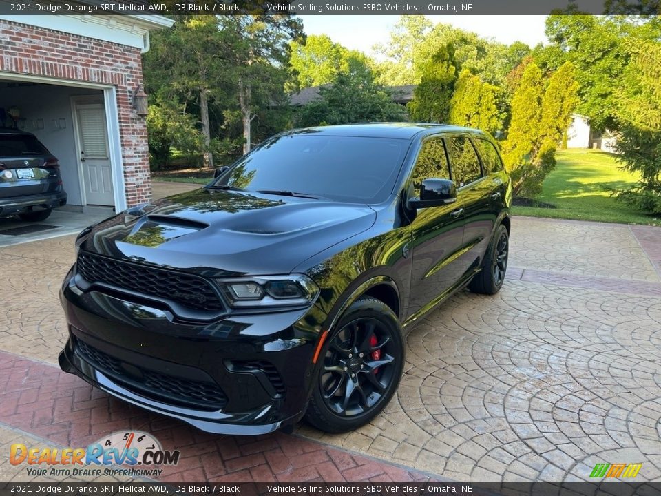 Front 3/4 View of 2021 Dodge Durango SRT Hellcat AWD Photo #1