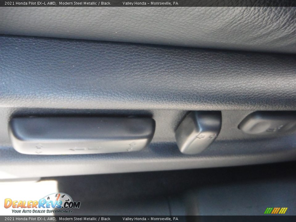2021 Honda Pilot EX-L AWD Modern Steel Metallic / Black Photo #13