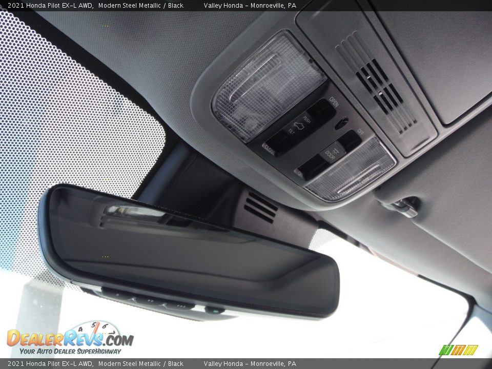2021 Honda Pilot EX-L AWD Modern Steel Metallic / Black Photo #24