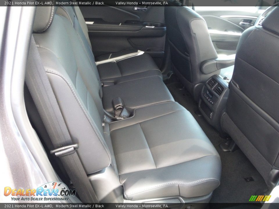 2021 Honda Pilot EX-L AWD Modern Steel Metallic / Black Photo #27