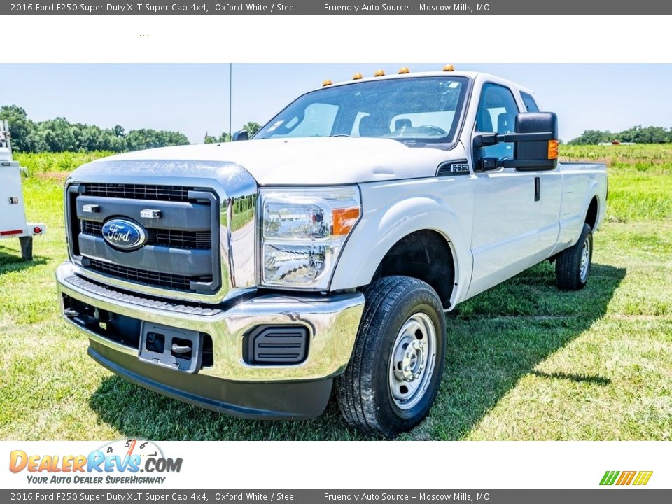 2016 Ford F250 Super Duty XLT Super Cab 4x4 Oxford White / Steel Photo #8