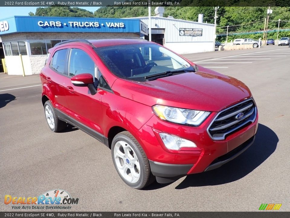 Front 3/4 View of 2022 Ford EcoSport SE 4WD Photo #2
