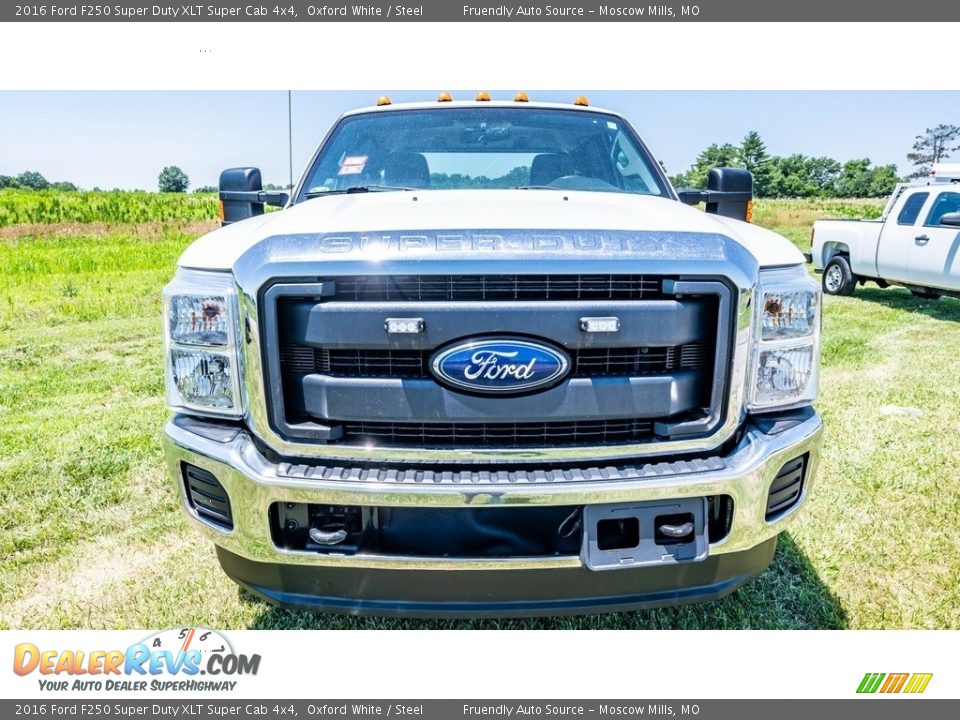 2016 Ford F250 Super Duty XLT Super Cab 4x4 Oxford White / Steel Photo #9