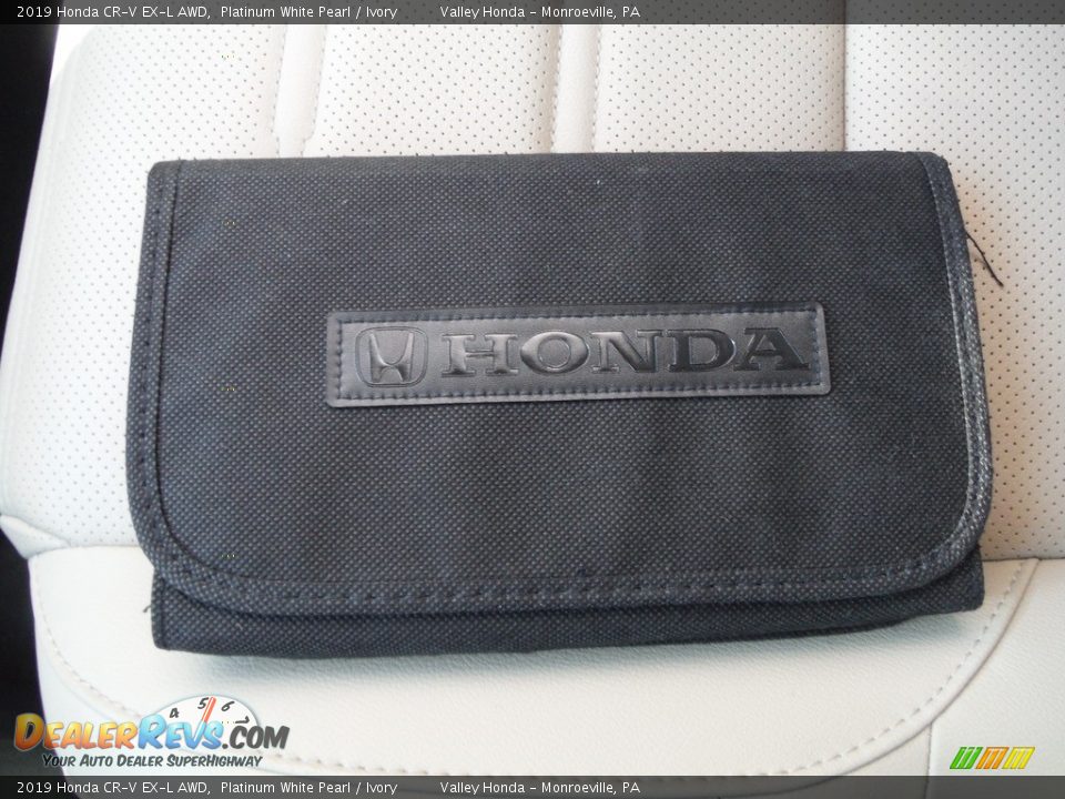 2019 Honda CR-V EX-L AWD Platinum White Pearl / Ivory Photo #32