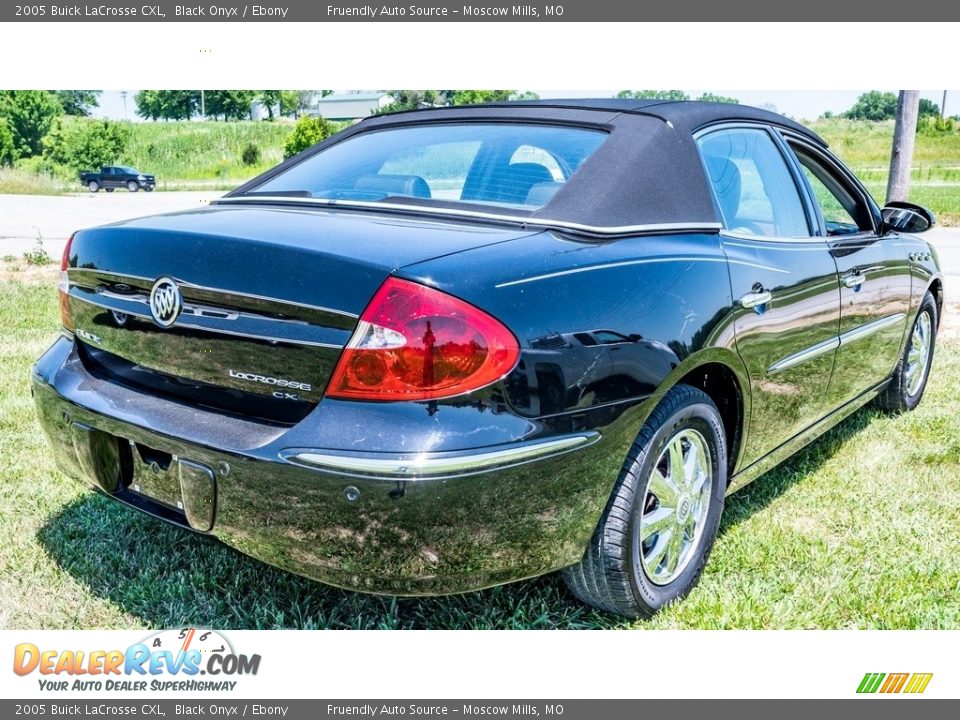 2005 Buick LaCrosse CXL Black Onyx / Ebony Photo #4