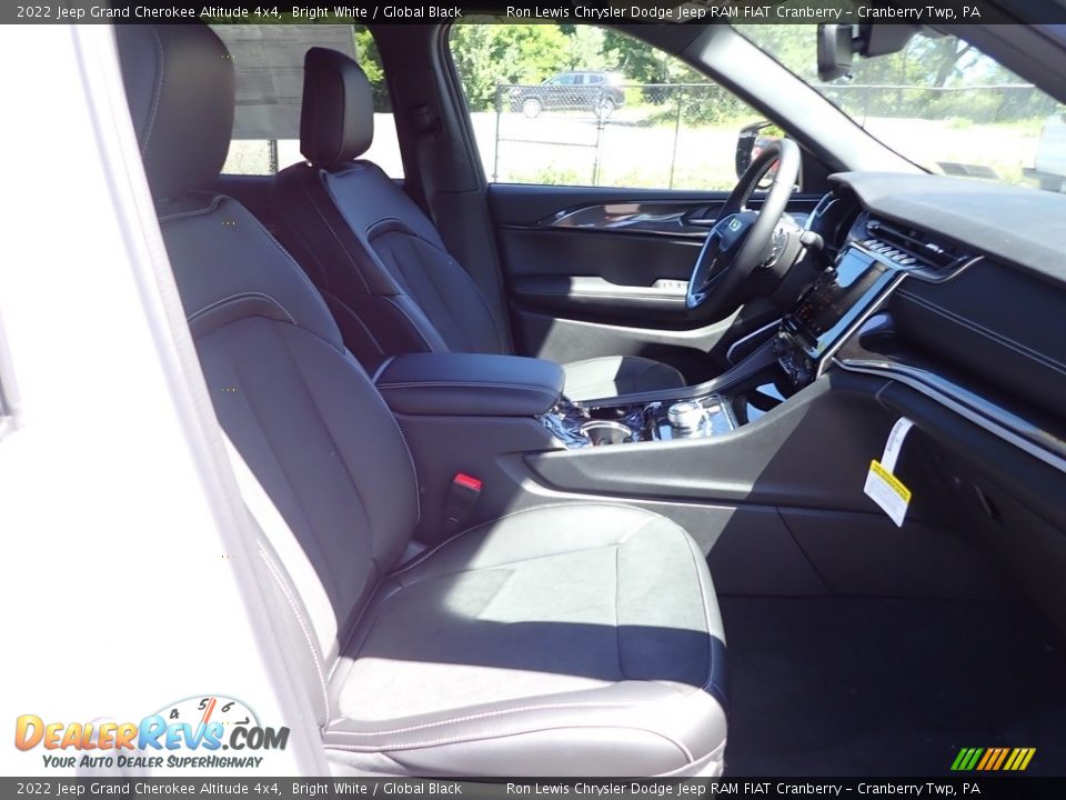 2022 Jeep Grand Cherokee Altitude 4x4 Bright White / Global Black Photo #10