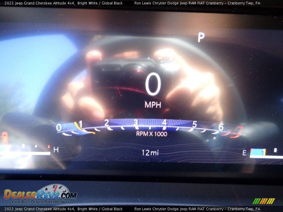 2022 Jeep Grand Cherokee Altitude 4x4 Bright White / Global Black Photo #16