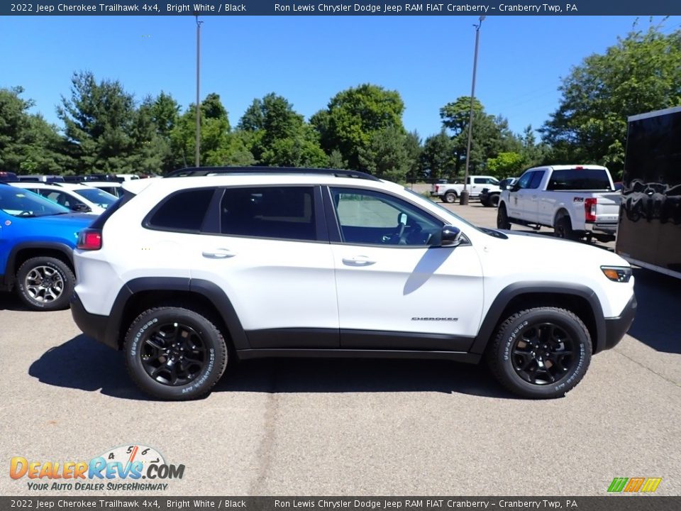 2022 Jeep Cherokee Trailhawk 4x4 Bright White / Black Photo #6