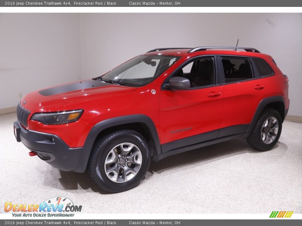 2019 Jeep Cherokee Trailhawk 4x4 Firecracker Red / Black Photo #3