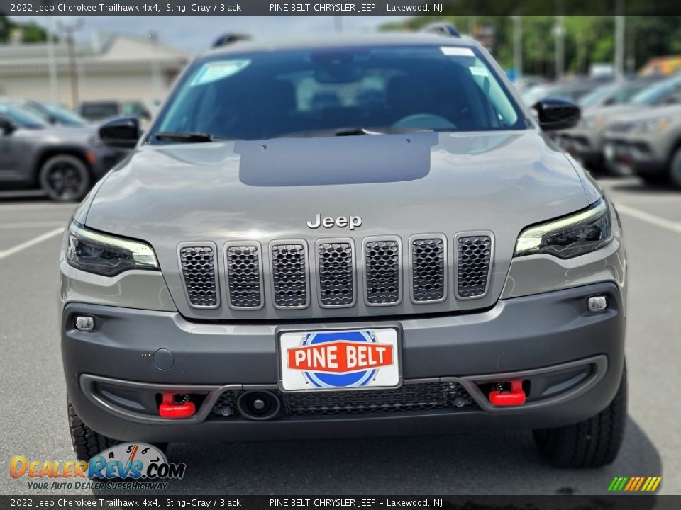 2022 Jeep Cherokee Trailhawk 4x4 Sting-Gray / Black Photo #2