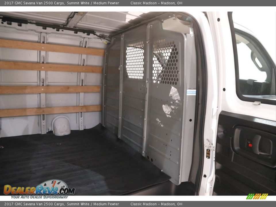 2017 GMC Savana Van 2500 Cargo Summit White / Medium Pewter Photo #14