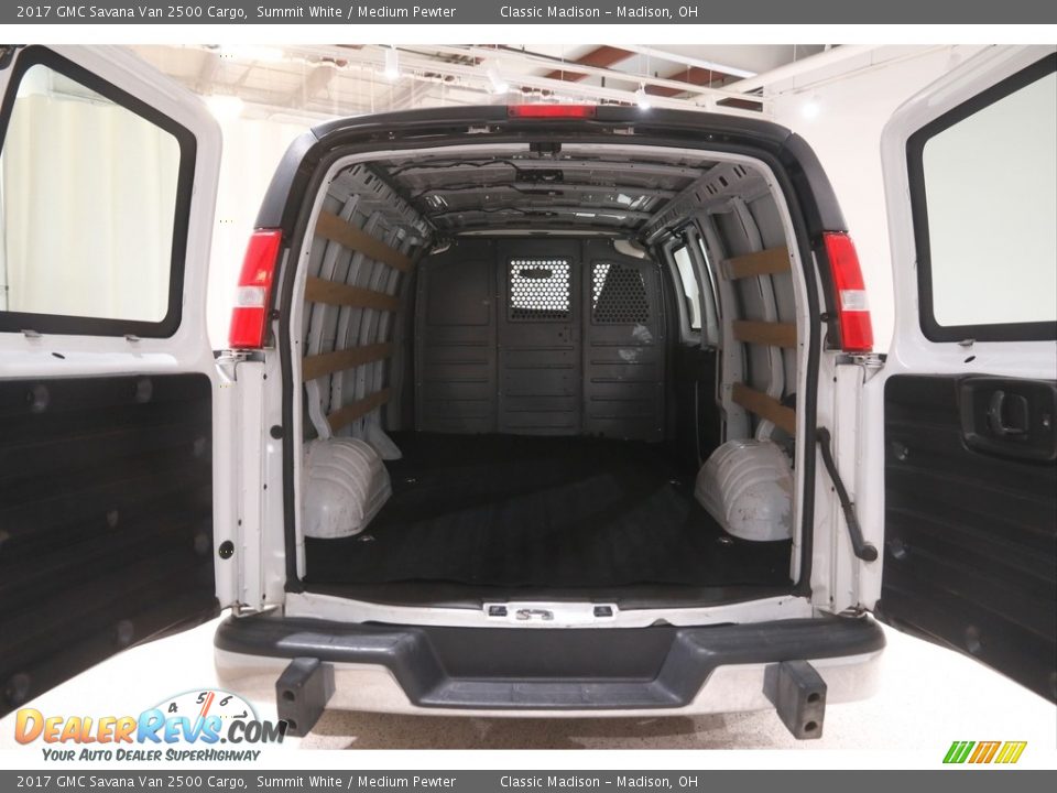 2017 GMC Savana Van 2500 Cargo Summit White / Medium Pewter Photo #17
