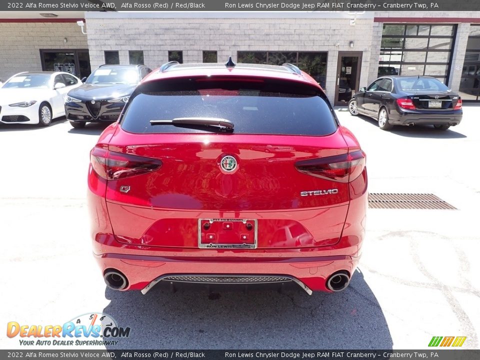 2022 Alfa Romeo Stelvio Veloce AWD Alfa Rosso (Red) / Red/Black Photo #4