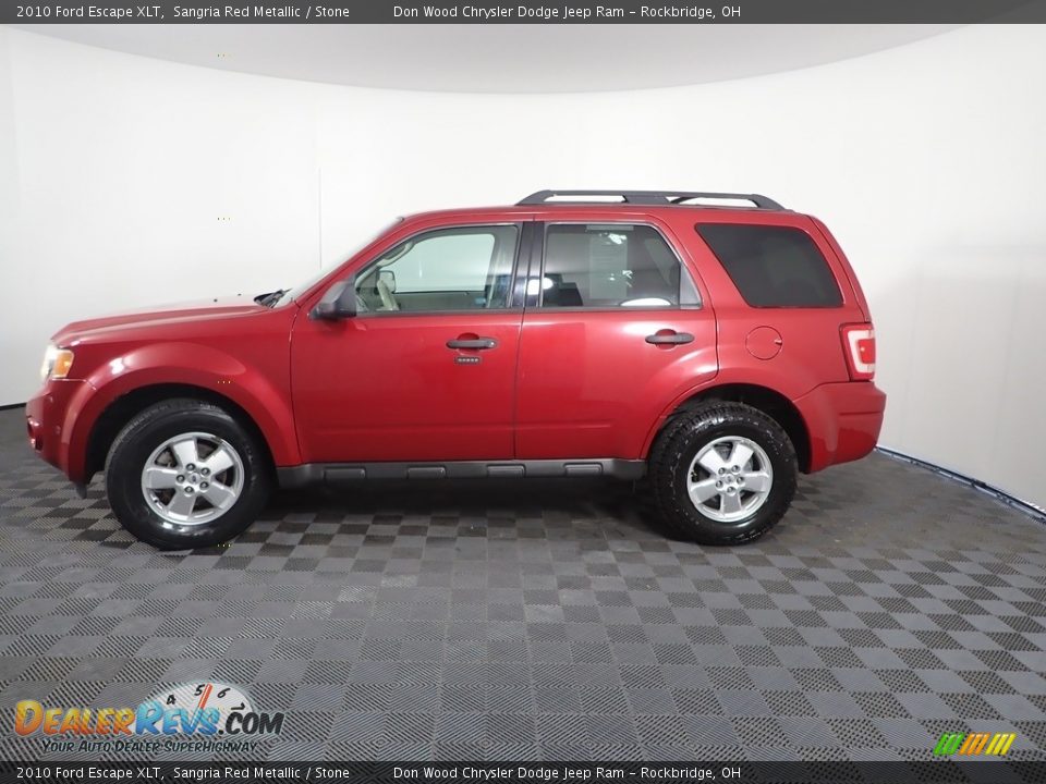 2010 Ford Escape XLT Sangria Red Metallic / Stone Photo #5