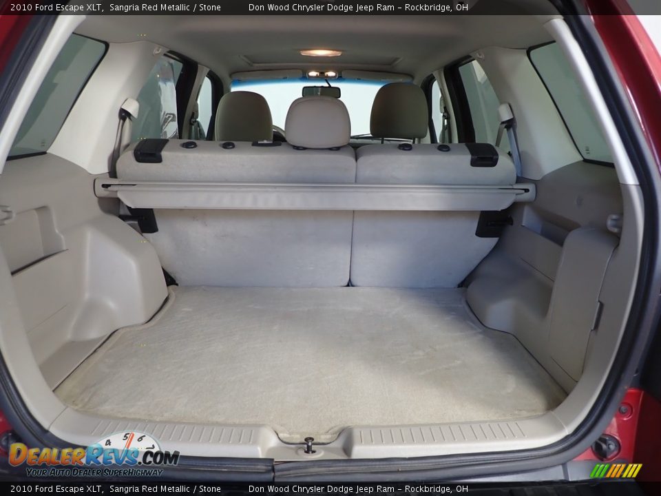 2010 Ford Escape XLT Sangria Red Metallic / Stone Photo #9