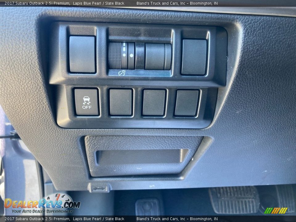2017 Subaru Outback 2.5i Premium Lapis Blue Pearl / Slate Black Photo #18
