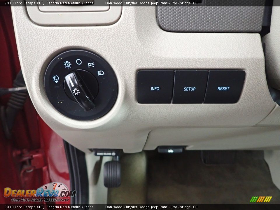 2010 Ford Escape XLT Sangria Red Metallic / Stone Photo #15