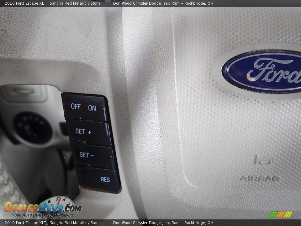 2010 Ford Escape XLT Sangria Red Metallic / Stone Photo #16