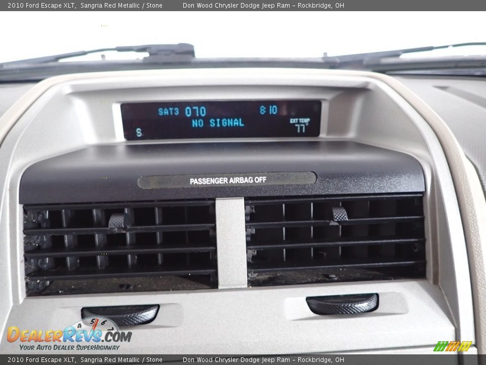 2010 Ford Escape XLT Sangria Red Metallic / Stone Photo #19