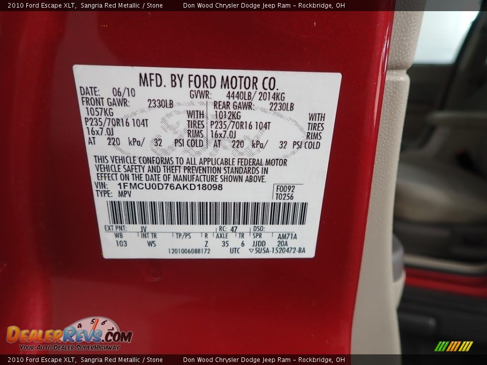 2010 Ford Escape XLT Sangria Red Metallic / Stone Photo #33