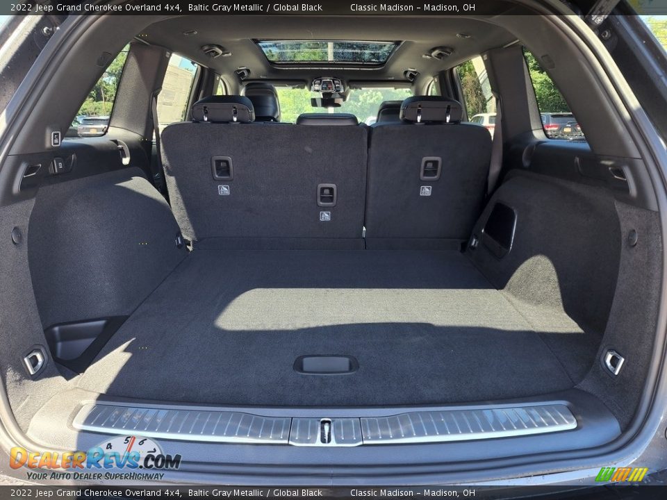 2022 Jeep Grand Cherokee Overland 4x4 Baltic Gray Metallic / Global Black Photo #11