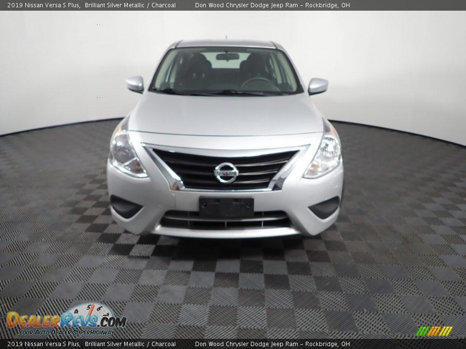 2019 Nissan Versa S Plus Brilliant Silver Metallic / Charcoal Photo #4