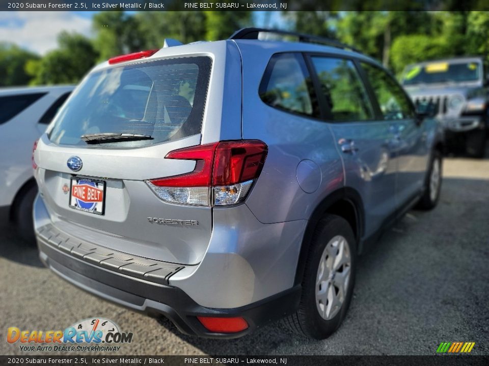 2020 Subaru Forester 2.5i Ice Silver Metallic / Black Photo #6